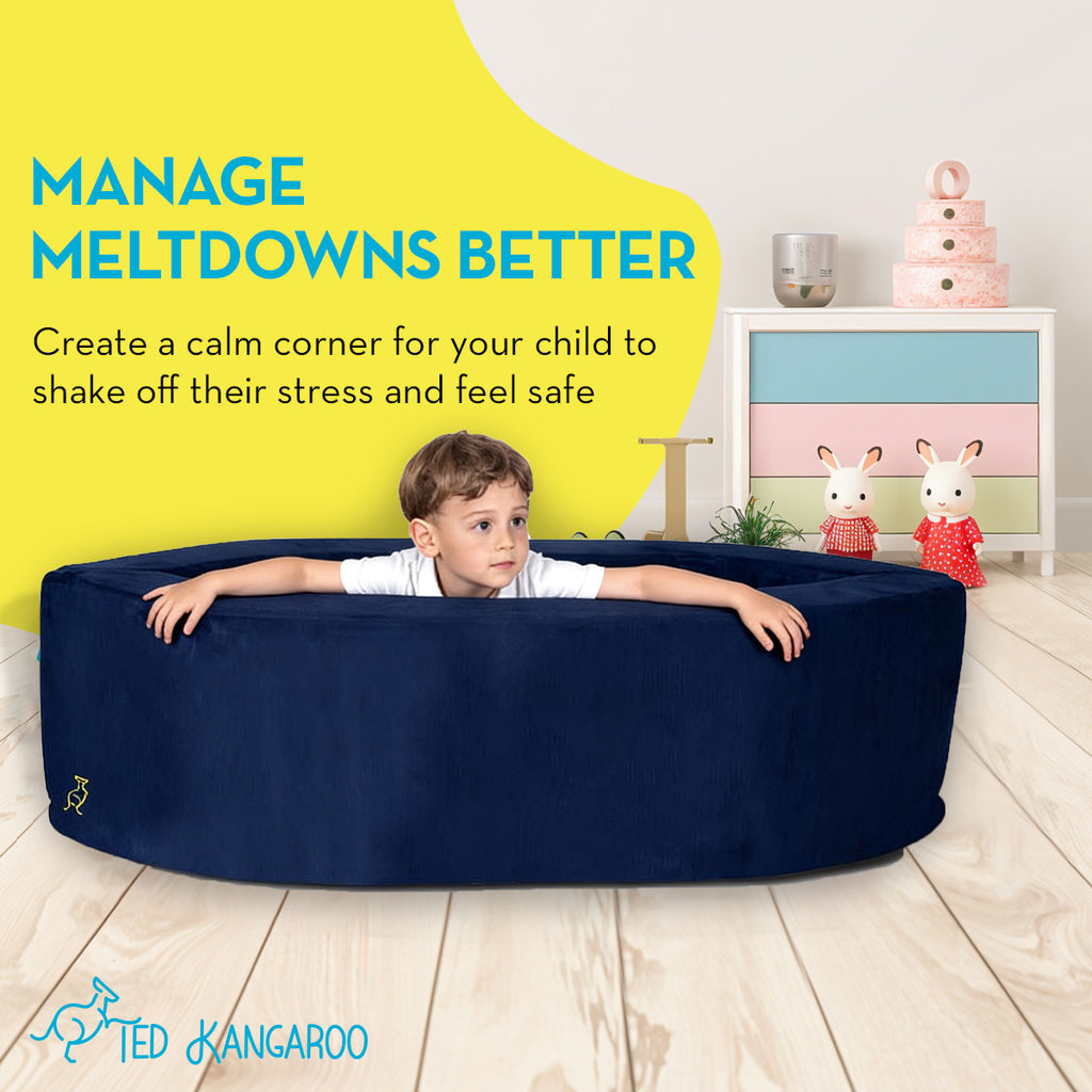 PlushPod Squeeze Seat